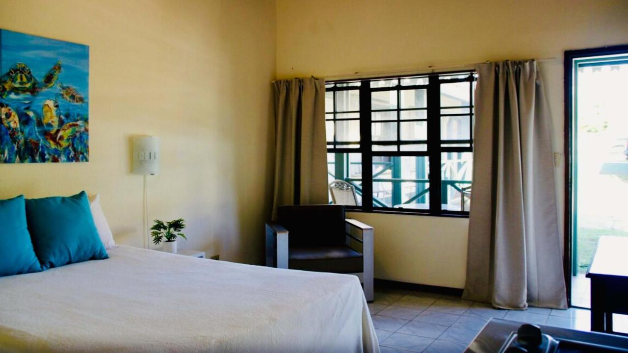 Talk Of The Town Inn & Suites - St Eustatius Oranjestad  Luaran gambar