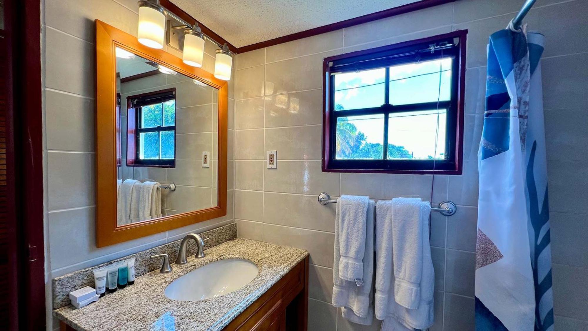 Talk Of The Town Inn & Suites - St Eustatius Oranjestad  Luaran gambar